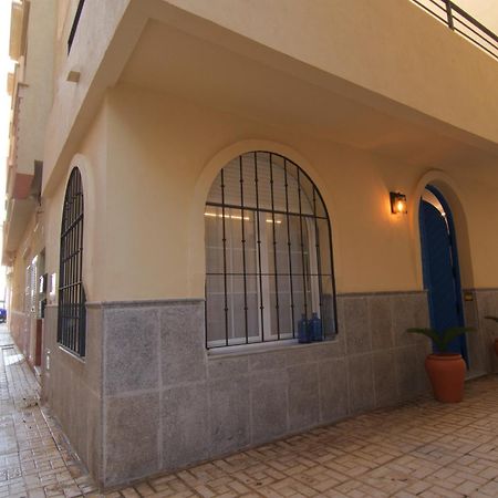 Mara'S Apartments Torremolinos La Mar - Beachfront Tiny House - Bajondillo Esterno foto