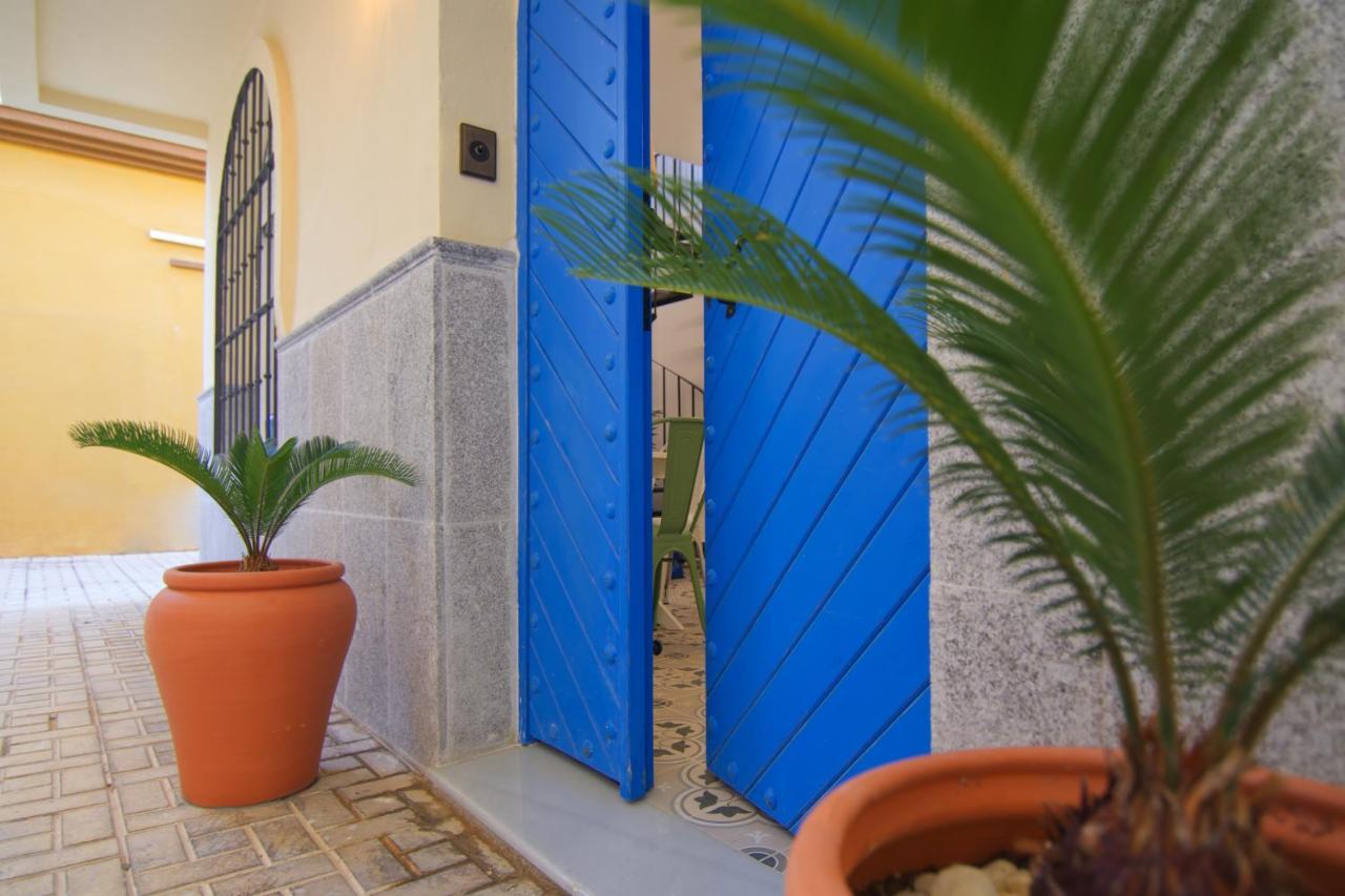 Mara'S Apartments Torremolinos La Mar - Beachfront Tiny House - Bajondillo Esterno foto