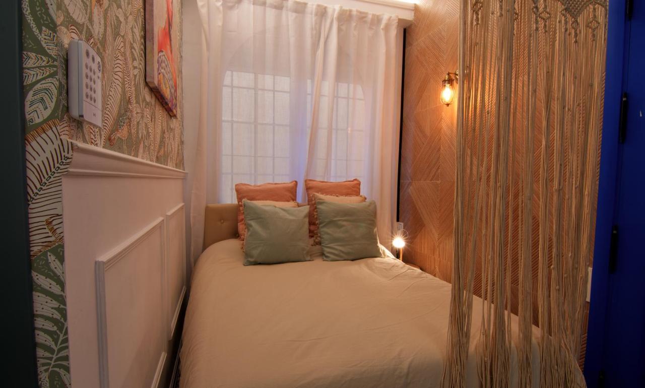 Mara'S Apartments Torremolinos La Mar - Beachfront Tiny House - Bajondillo Esterno foto