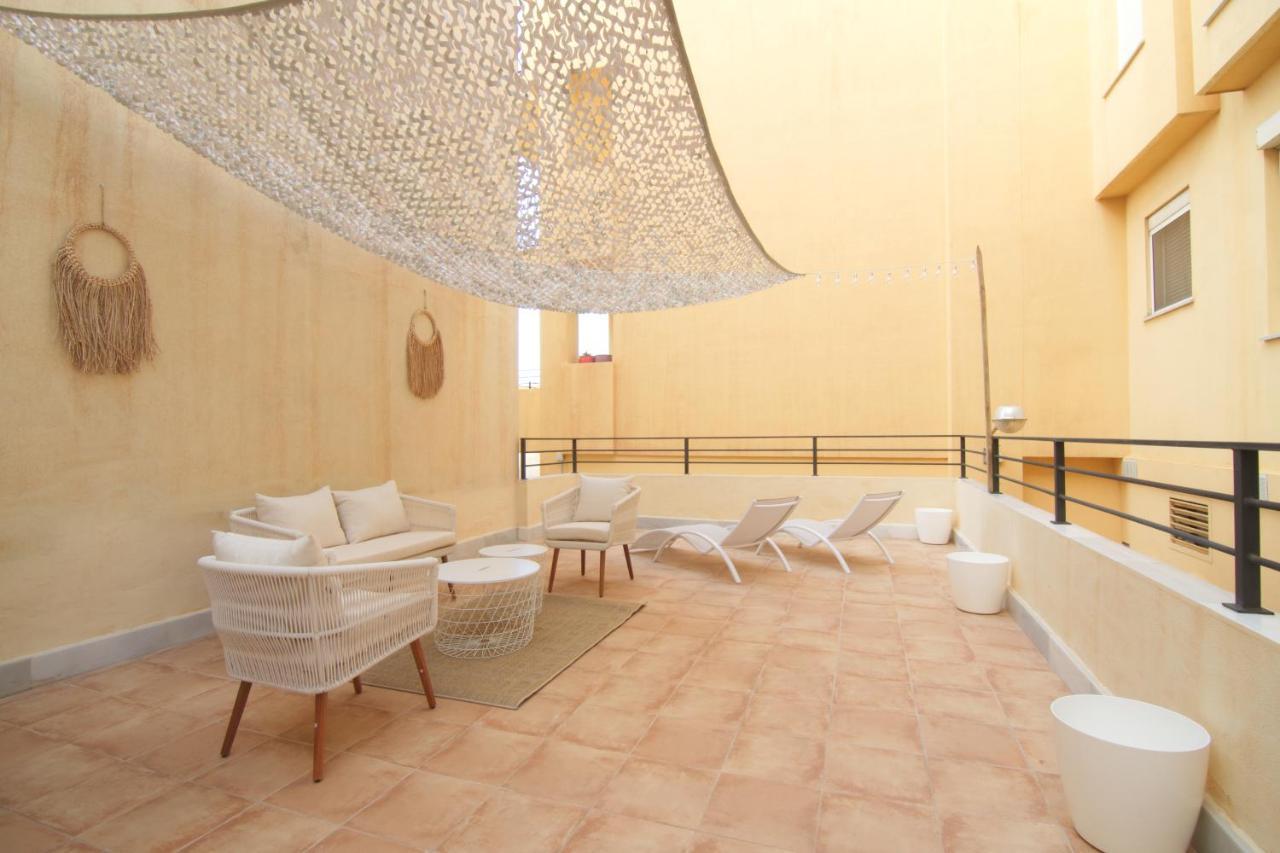 Mara'S Apartments Torremolinos La Mar - Beachfront Tiny House - Bajondillo Esterno foto