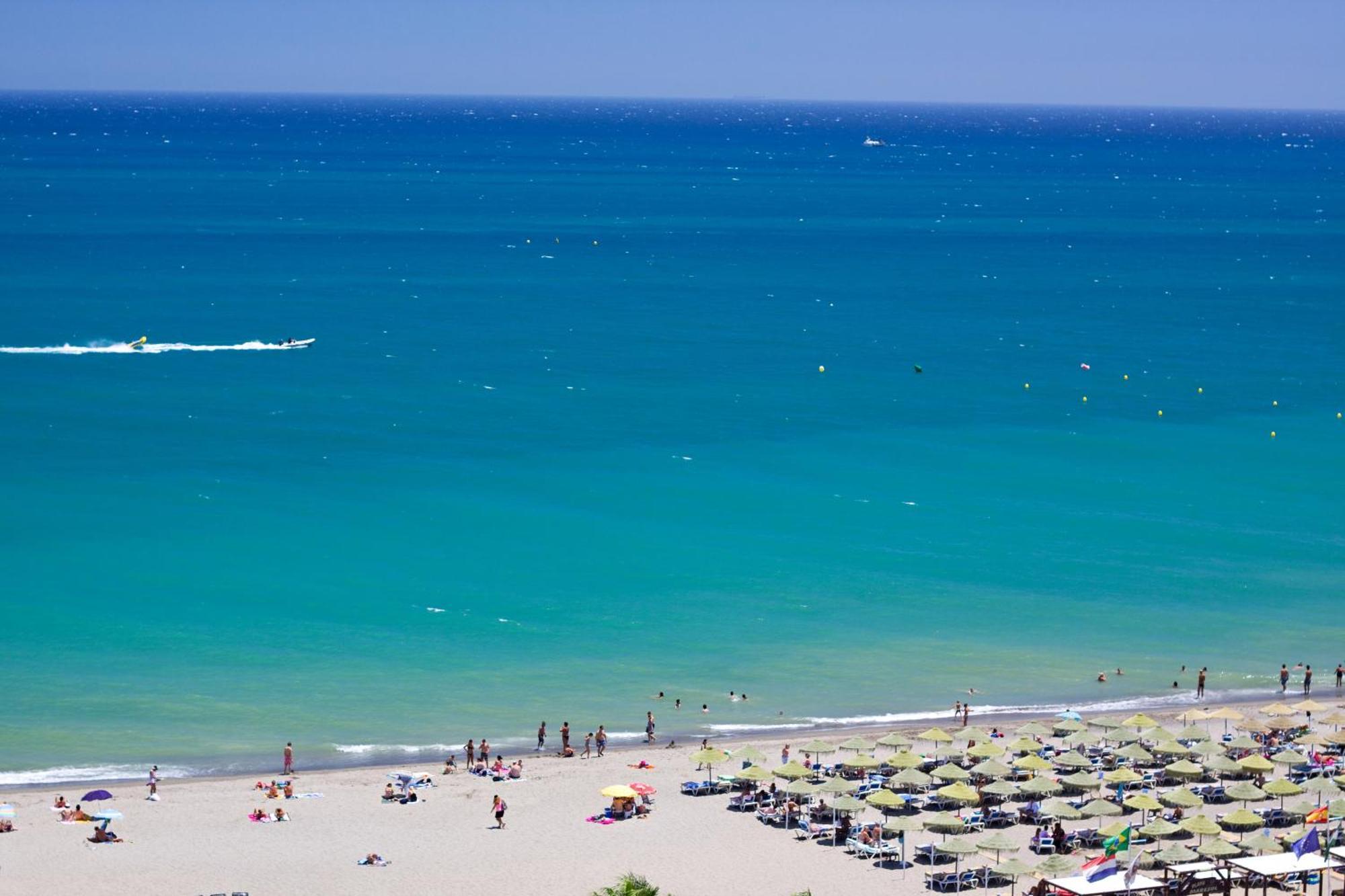 Mara'S Apartments Torremolinos La Mar - Beachfront Tiny House - Bajondillo Esterno foto